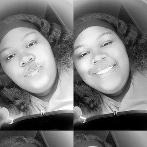 Meet your Posher, Layla